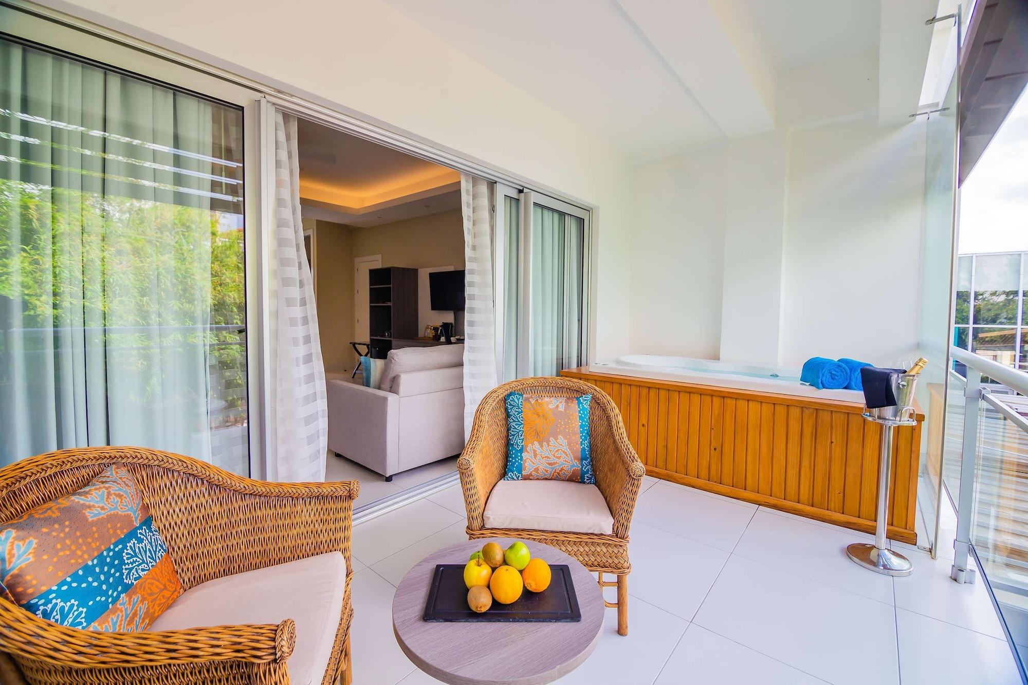 Bakour Punta Cana Suites エクステリア 写真